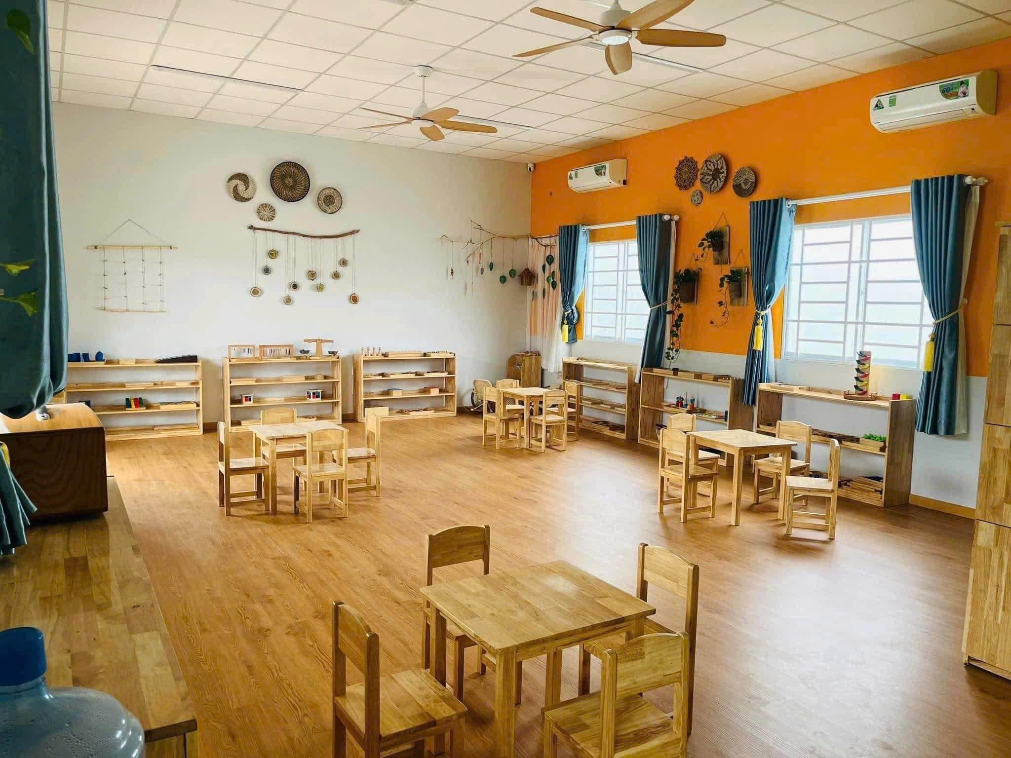 Không gian và trang thiết bị tại các cơ sở Măng Non